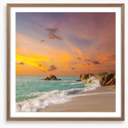 Lamai beach sunrise Framed Art Print 111644790