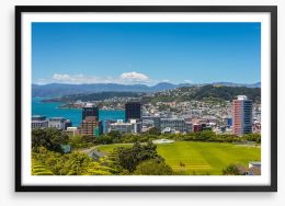 Wellington skyline Framed Art Print 112438252