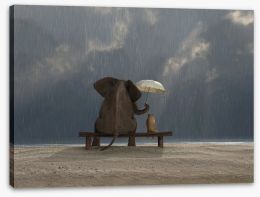 Together in the rain Stretched Canvas 48939769