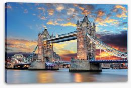 Tower Bridge sunset Stretched Canvas 61816288