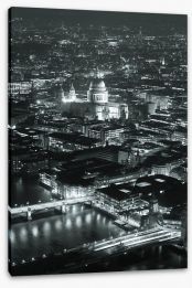 London Stretched Canvas 70684714