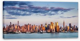 Across the Hudson River Stretched Canvas 94347211